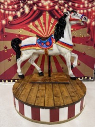 image007 1783701011 Carousel Horse Photo Op